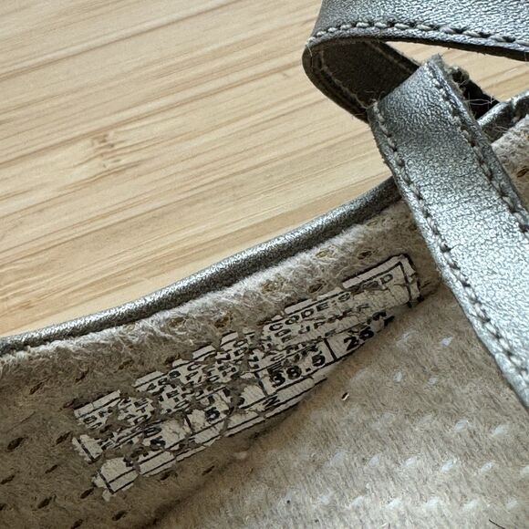 Skechers Ballet Sneaker Pewter Gray Sz 8.5 Mary Jane Metallic - Picture 11 of 12